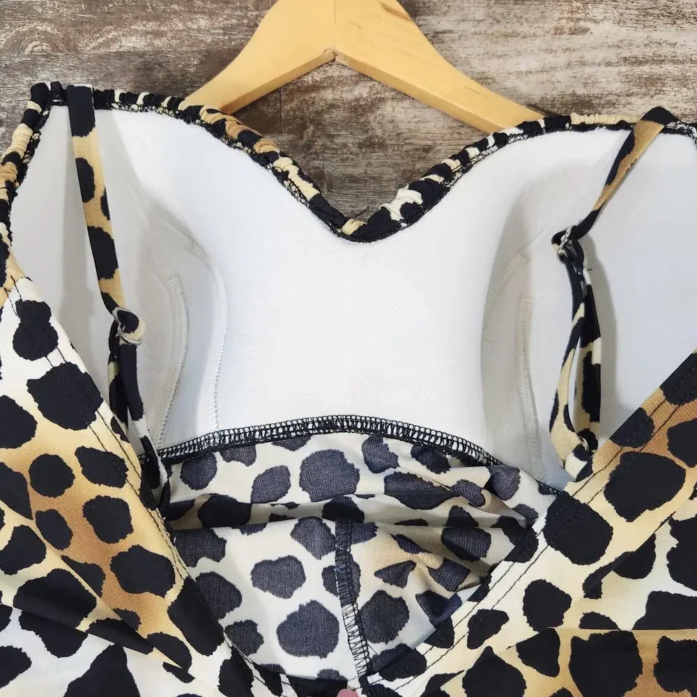 MIRACLESUIT One-Piece Swimsuit 14 Animal Cheetah Print Ruched Tummy Control